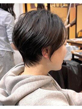 ヨファ ヘアー(YOFA hair) 似合わせ　大人ベリーショート
