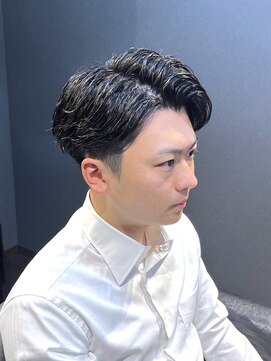 ビーダンディー(Bee dandy) ビジネスフォーマル ツーブロックショート 七三サイドパート