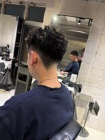 フランクスバーバーザスタンド(Frank’s barber the stand)&nbsp;MEN’S HAIR/波巻きツイストスパイラル/リバースセンターパート