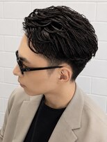 ゼロスバーバー(0's BARBER SHOP) メンズパーマ/メンズカット/ツーブロック/フェザー/ビジネス