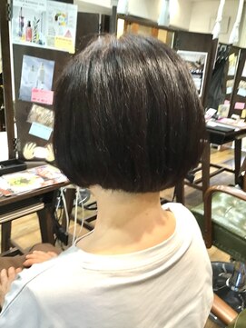 美容室 エス 加賀野店(es) 内巻きボブ