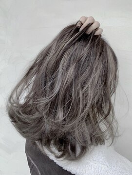 ロダット 横浜(LODAT by little) フォギーベージュ×ハイライト【LODAT横浜】