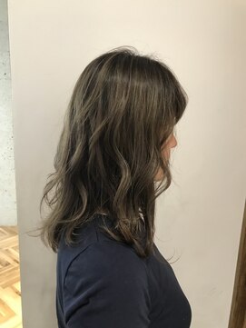 ハニー(HONEY by Chord) ハイライト×グレージュ