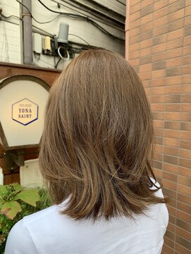 ヨナサン(Yona Saint) ハイトーンベージュカラー