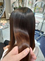 ライフゴーズオン 昭島店(Life goes on)&nbsp;雑誌「GINGER」「LEE」にも掲載された髪質改善ストレート