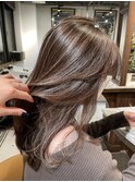 ハイライト柔らかベージュブラウン【広尾、恵比寿】担当：東田