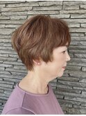 ベージュカラーケアブリーチ白髪ぼかし脱白髪染めショート