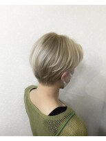 グラフィー(graphy) ホワイトベージュ/ハイトーンカラー