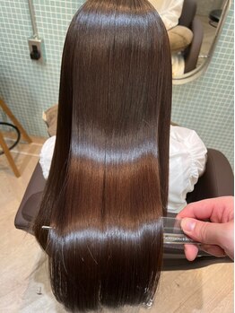 リアン 平塚(Lien)の写真/《ダメージを最小限にストレートヘアを手に入れたい方へ》髪質改善×縮毛矯正で美髪が叶います◎[平塚駅]