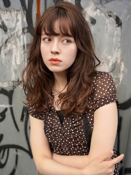 ブゾン(buZon) 【buZon ブゾン】セミディナチュラルカール☆シアカラー