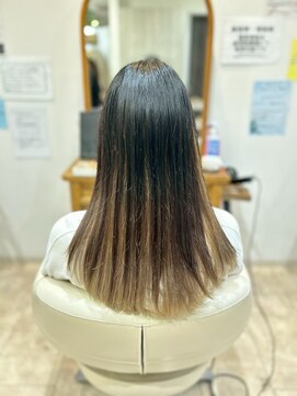 ルシードスタイル ナチュールトゥ(LUCIDO STYLE nature to) 透け感インナーカラー