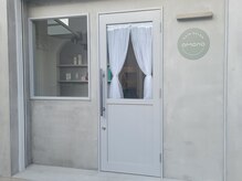 アモナ(amona)の雰囲気（＼ゆっくり過ごしていただけるような空間作りを心かけています／）