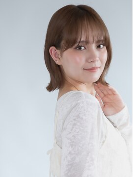ヘアーサロン ラフリジー(Loufreasy) 顎下3cmボブ×透明感ベージュ×耳つぼジュエリー