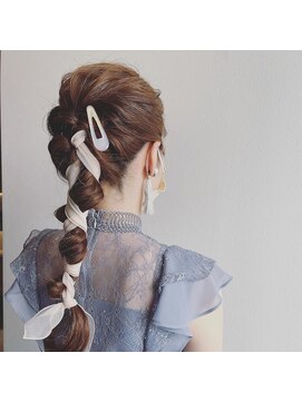 モア(.moA) 紐アレンジ