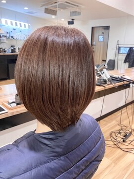 ソーコ 南浦和(SOCO.) 明るい白髪染めスタイル2