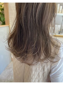 トゥリール(tout RIHRE) HighLight　× OliveBeige