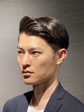 ビーダンディー(Bee dandy) ビジネスフォーマル ツーブロックショート 七三アップバング