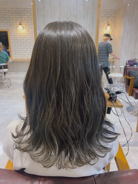 シエル 千葉店(CIEL) 柔らかオリーブアッシュ♪