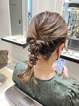 ネオリーブギンザ 銀座店(Neolive GINZA) 編みおろしミディ