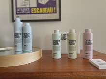 ノットイナフ(NOT ENOUGH)の雰囲気（AUTHENTIC BEAUTY CONCEPT取扱店。ヴィーガンヘアケア製品です。）