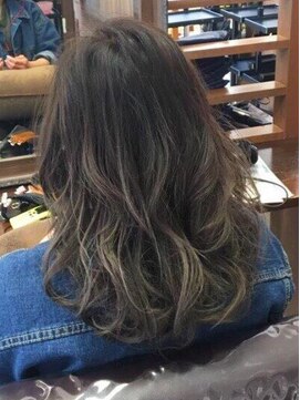 ヘアークリアー せんげん台 外国人風 グラデーションカラー アッシュグレージュ