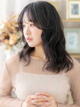 カバーヘアアンドスパ ブリス 浦和(COVER HAIR&SPA bliss) 大人ガーリーゆるふわミディグレージュカラーa浦和20代30代