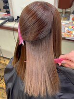 ファミーユ(famille)&nbsp;〈famille〉シルク縮毛矯正+ダメージ補修