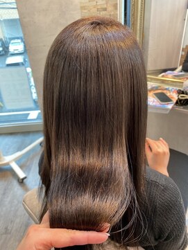 ヘアーリゾートガーデンヴェール(Hair Resort Garden VERT) ツヤツヤ質感♪アッシュグレージュ【松戸/新松戸】