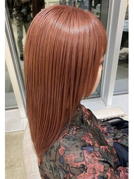 リヴナ(Livna) ピンクベージュカラー