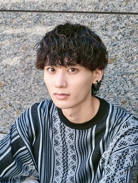 ビカム 名駅(become) 【波巻きツイストスパイラル】メンズ縦落ちウルフパーマ