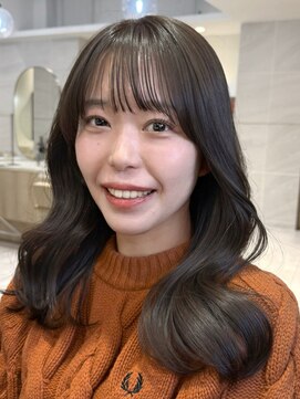 ミズチャーム(Ms.CHARM) 【高瀬陽介】レイヤーカット/シアーグレージュ/韓国ヘア