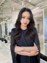 ジーナ 名駅(XENA.)&nbsp;《haru1》ロングレイヤー/顔周りレイヤー/アッシュグレージュ