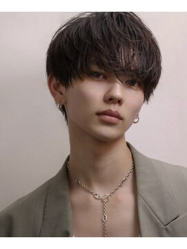 アストラ(ASTRA) MEN’S HAIR/波巻きツイストスパイラル/リバースセンターパート