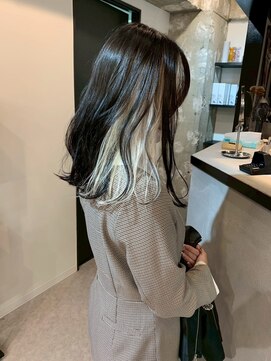 ペレ 原宿(PELE) ダブルカラー/ケアブリーチ/羽エクステ/原宿