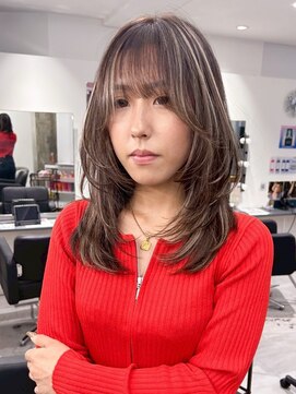キング 心斎橋店(K!ng) レイヤーカットブリーチなしダブルカラーインナーカラー韓国