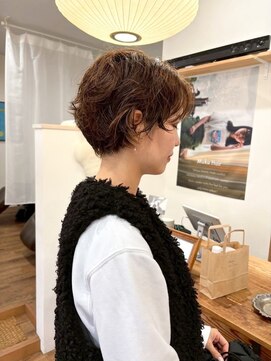 ムク(Muku) くせ毛を生かしたショート