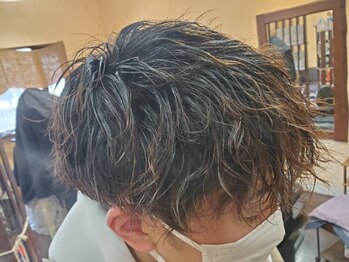 スマーフヘアー(SMARF hair)の写真/【吉田駅10分】創りすぎないラフなパーマでおしゃれ度UPのスタイルも好評◎ワンランク上のデザインに！