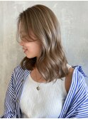 オリーブベージュミディアム_グレージュカラーボブ_ba400671