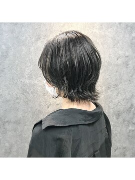 アパートメント オブ ソロン(The Apartment of Solon) 【所渉】黒髪レイヤーウルフヘア/ショート