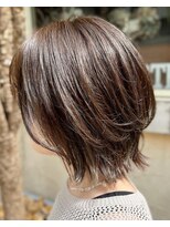 サーティーン(THIRTEEN) レイヤーボブで動きのあるボブスタイルに(^^)20代・30代