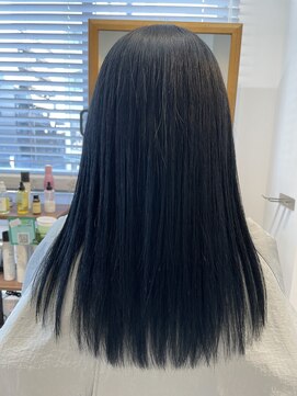 リムヘアー(Lim hair) ミディアムストレート