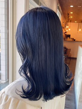 ミルヘアデザイン(mil hair design) ダブルカラーブルーアッシュグレージュカラーレイヤーカット