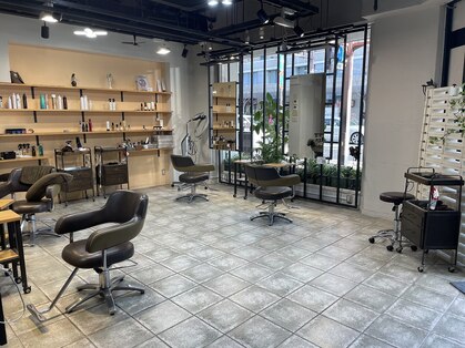 ヘアーサロントヤマ 天文館店(Hair salon Toyama)の写真
