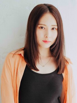 ヴィカーム(VICALM) 20代、30代、40代 大人レイヤー ミディアムレイヤー