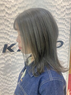 カイノ プラットプラット店(KAINO) 透け感グレージュ