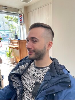 バーバーダヴリューケン(BARBER W軒)の写真/理容室だからできるシェービング。これまで美容室に通われていた方は是非1度お越しください◇