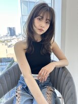 小顔フェイスレイヤー　【くびれhair】透明感グレージュカラー