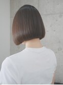 切りっぱなしボブ インナーカラーボブ ミニボブ ハイライトボブ