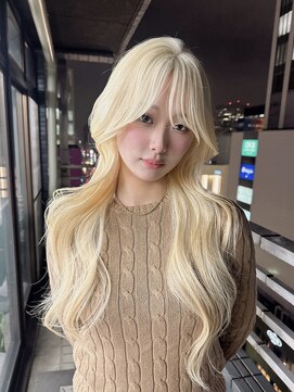 モニカ 栄店(MONIQA) ブロンドカラー