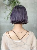 ミニボブ　パープル　切りっぱなし　くせ毛　外ハネ　ブリーチ